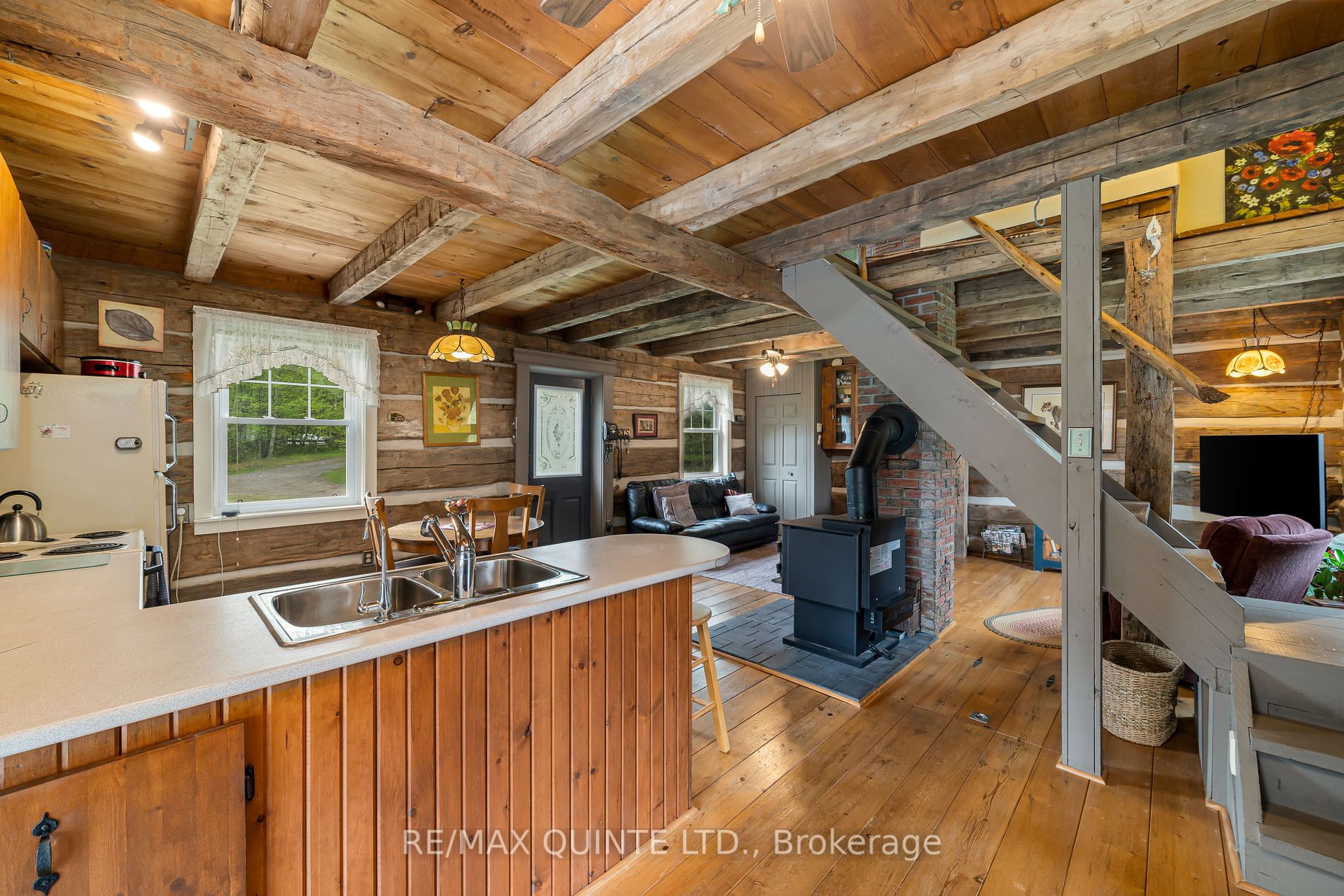 583 LAHEY Rd