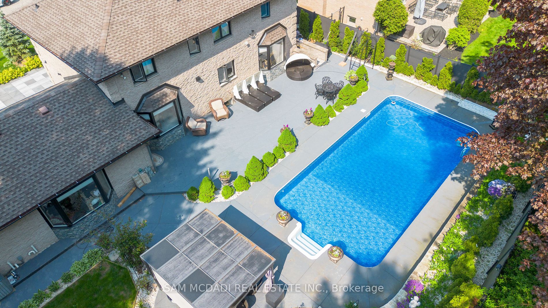 28 Stonegate Drive