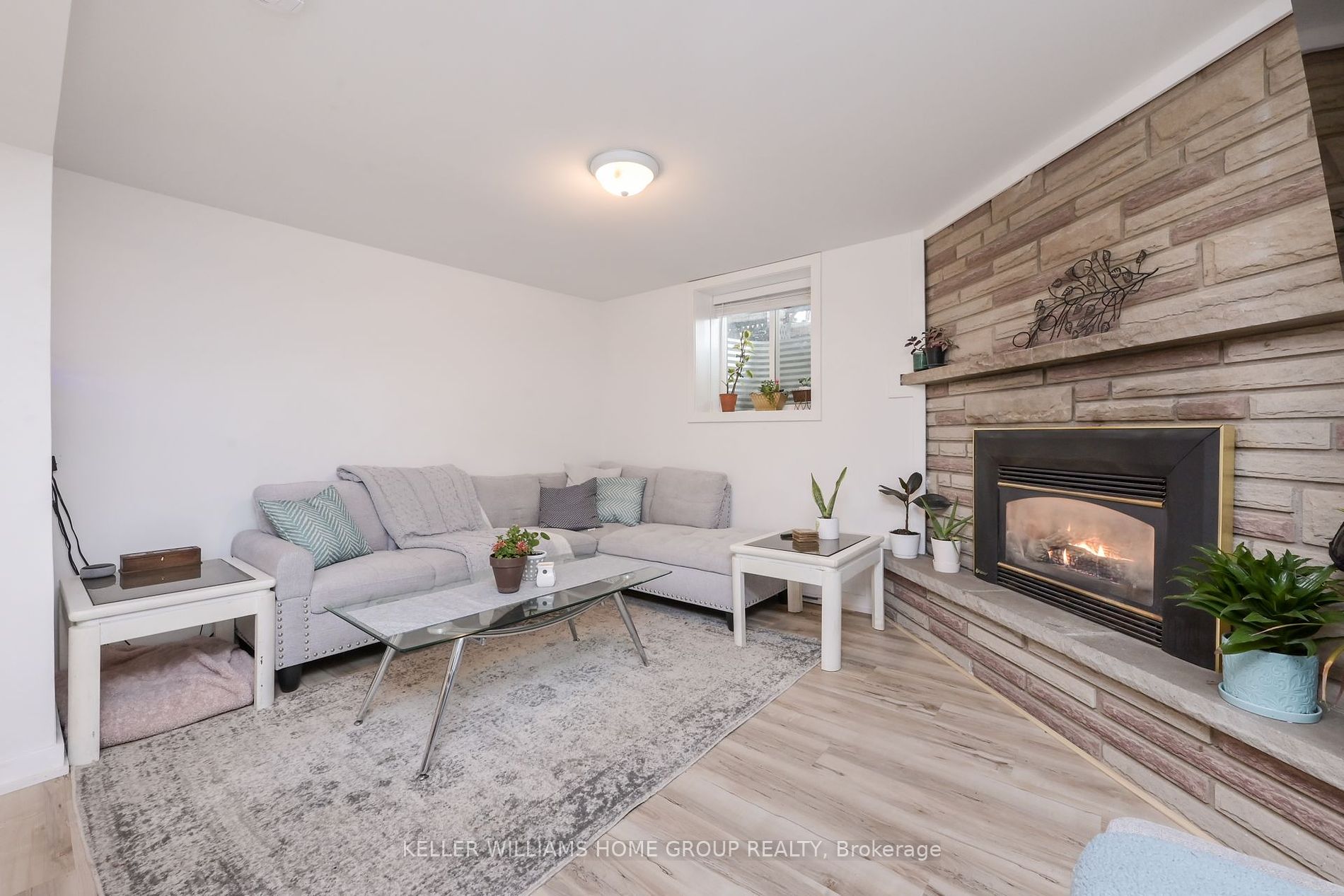 105 Mill St