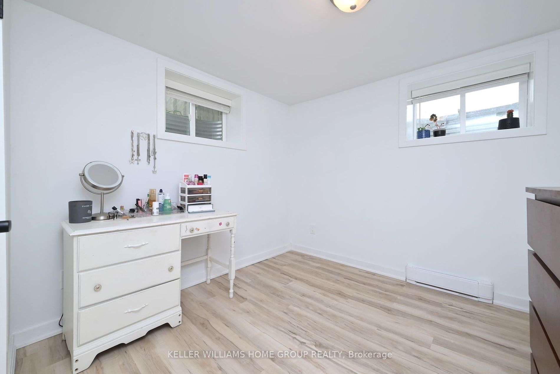 105 Mill St