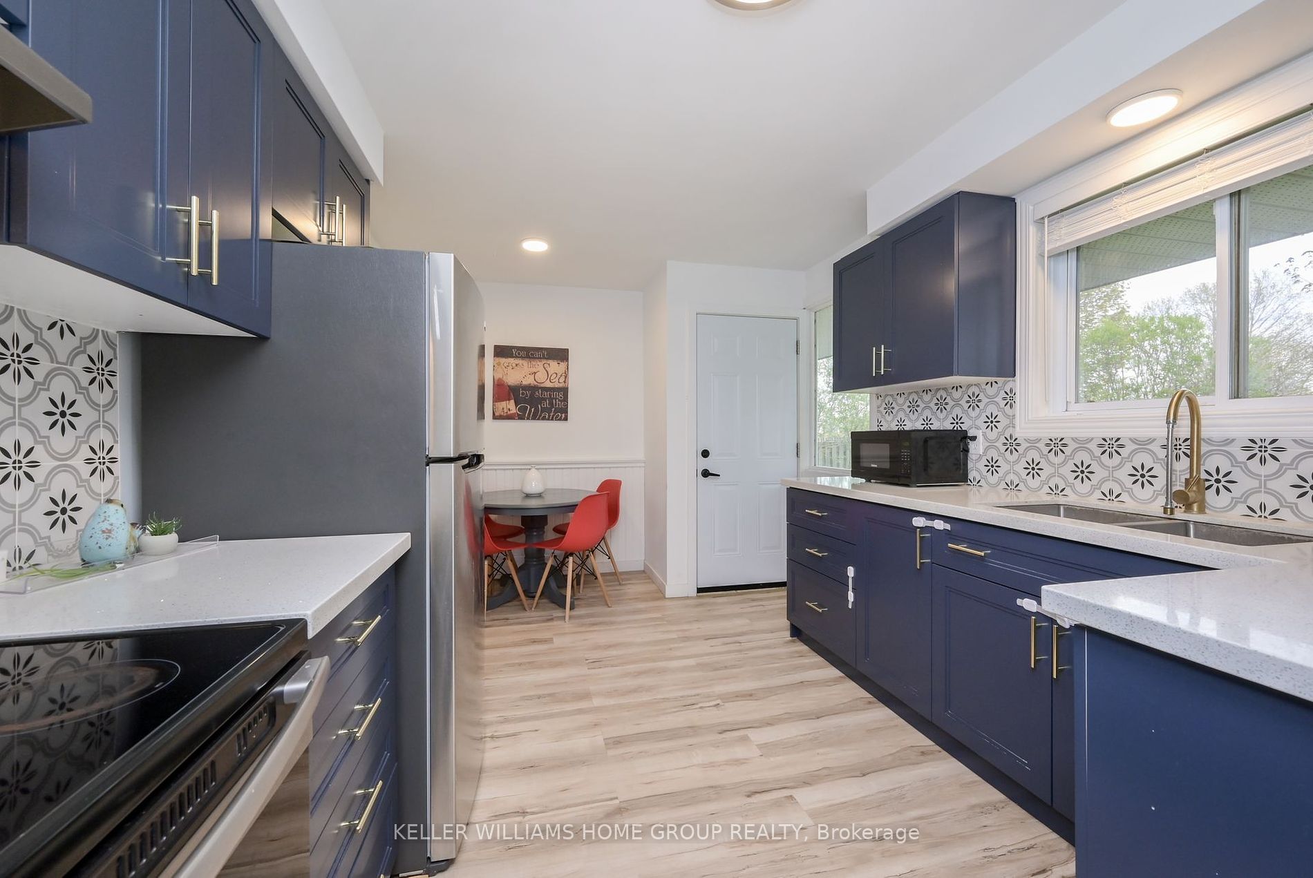 105 Mill St