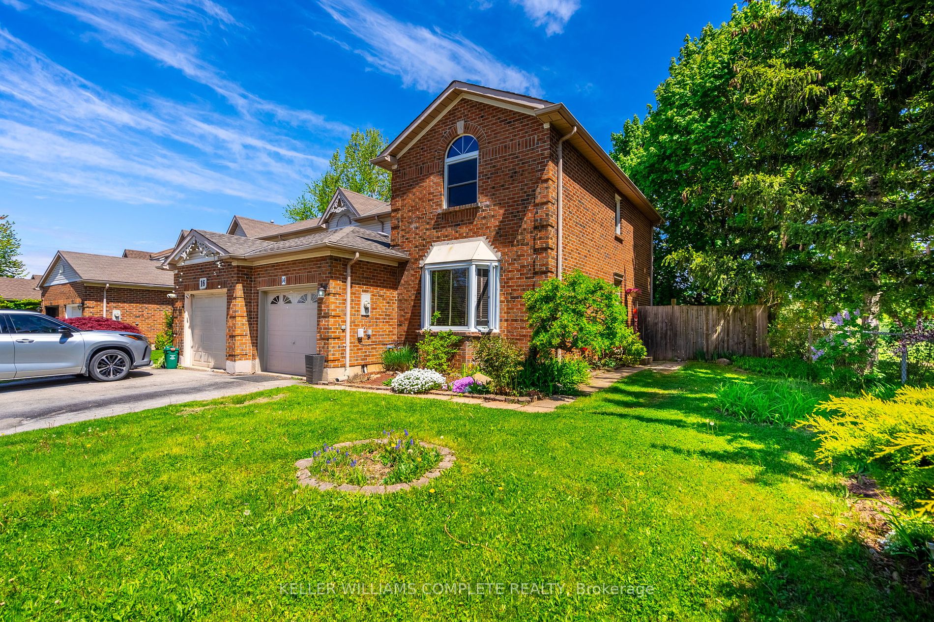 14 Hedge Lawn Drive