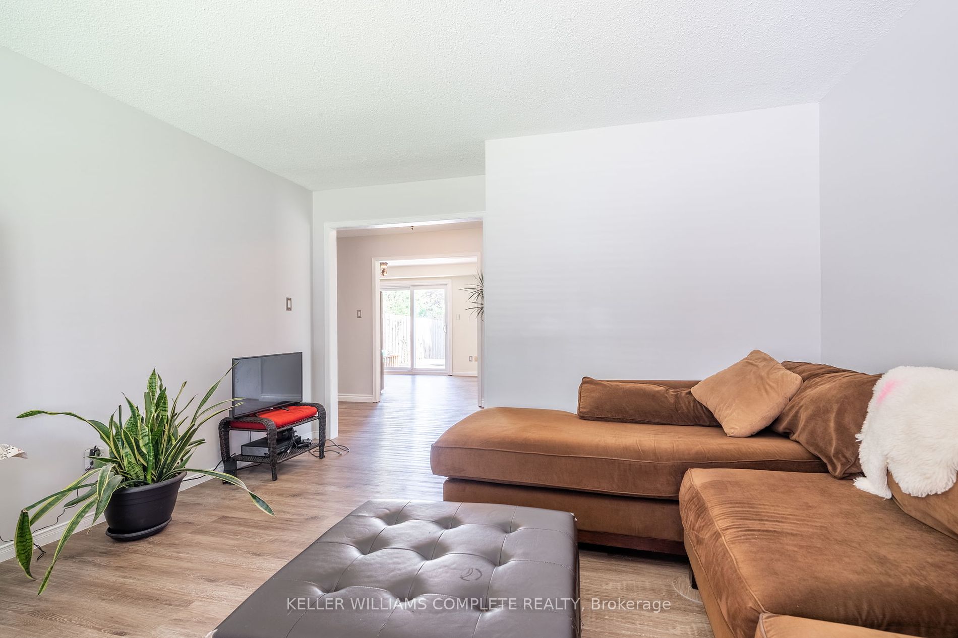 14 Hedge Lawn Drive