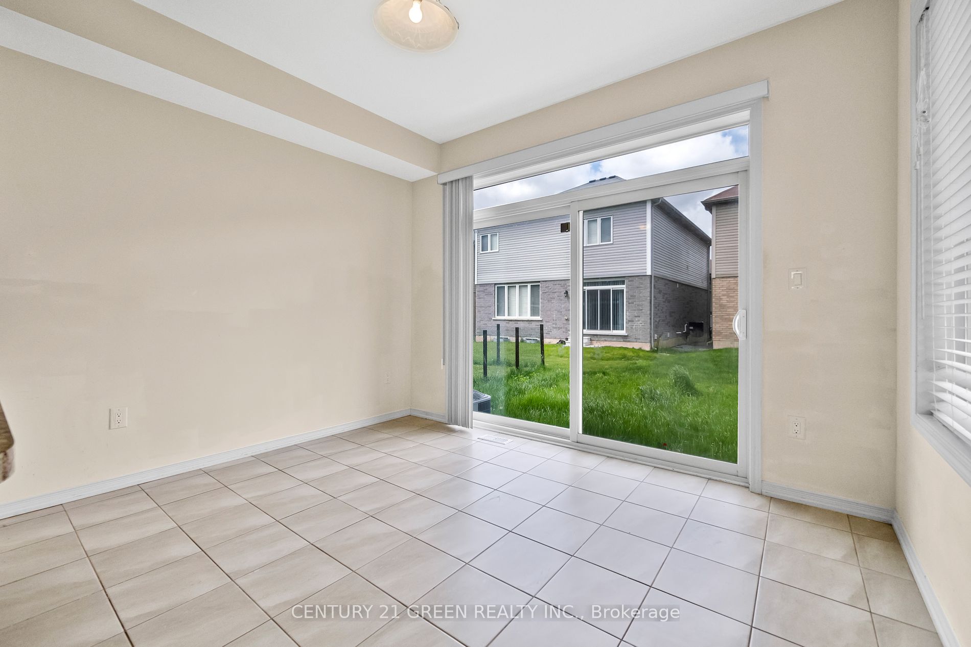 25 Seanesy Drive