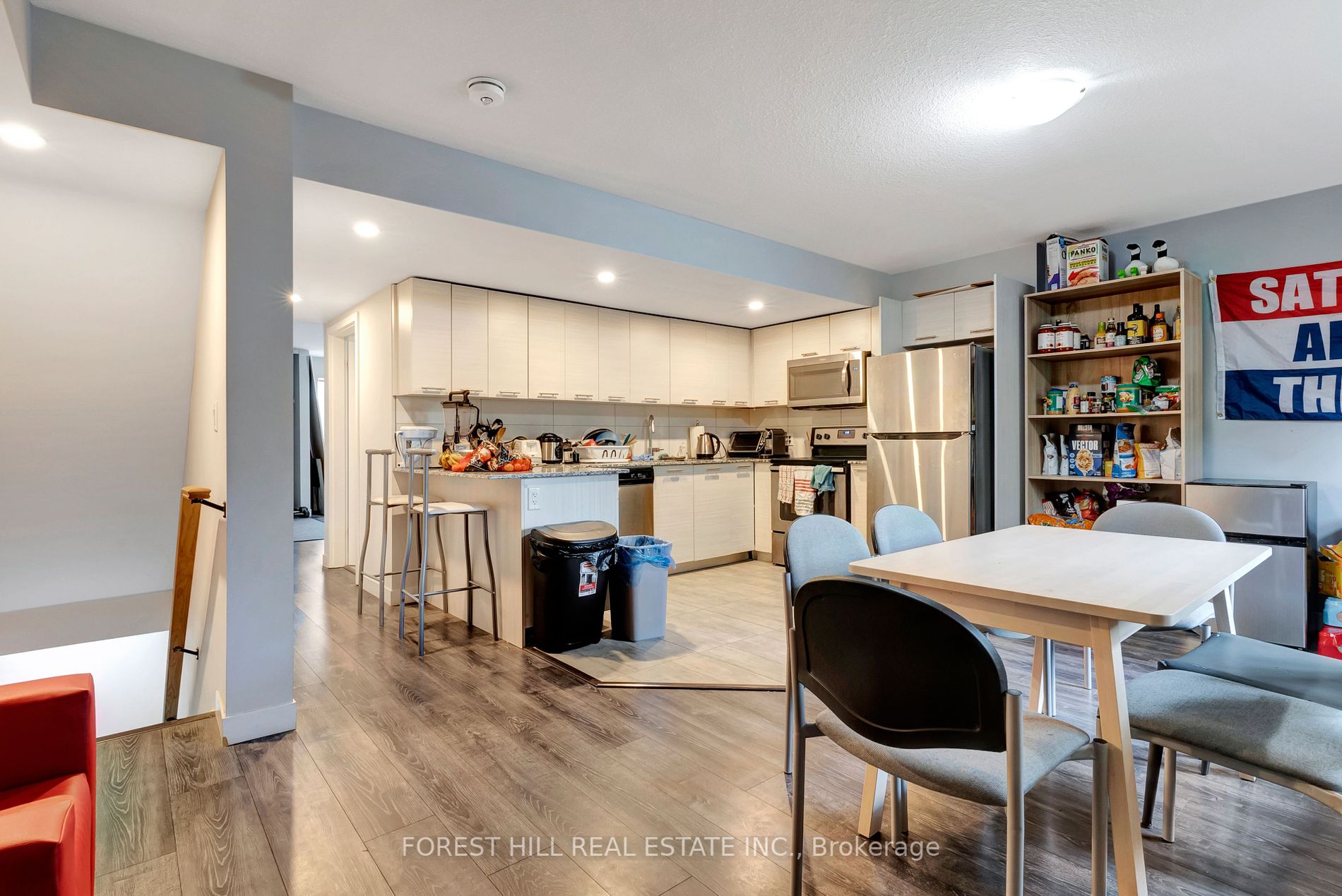 338 Albert Street #119