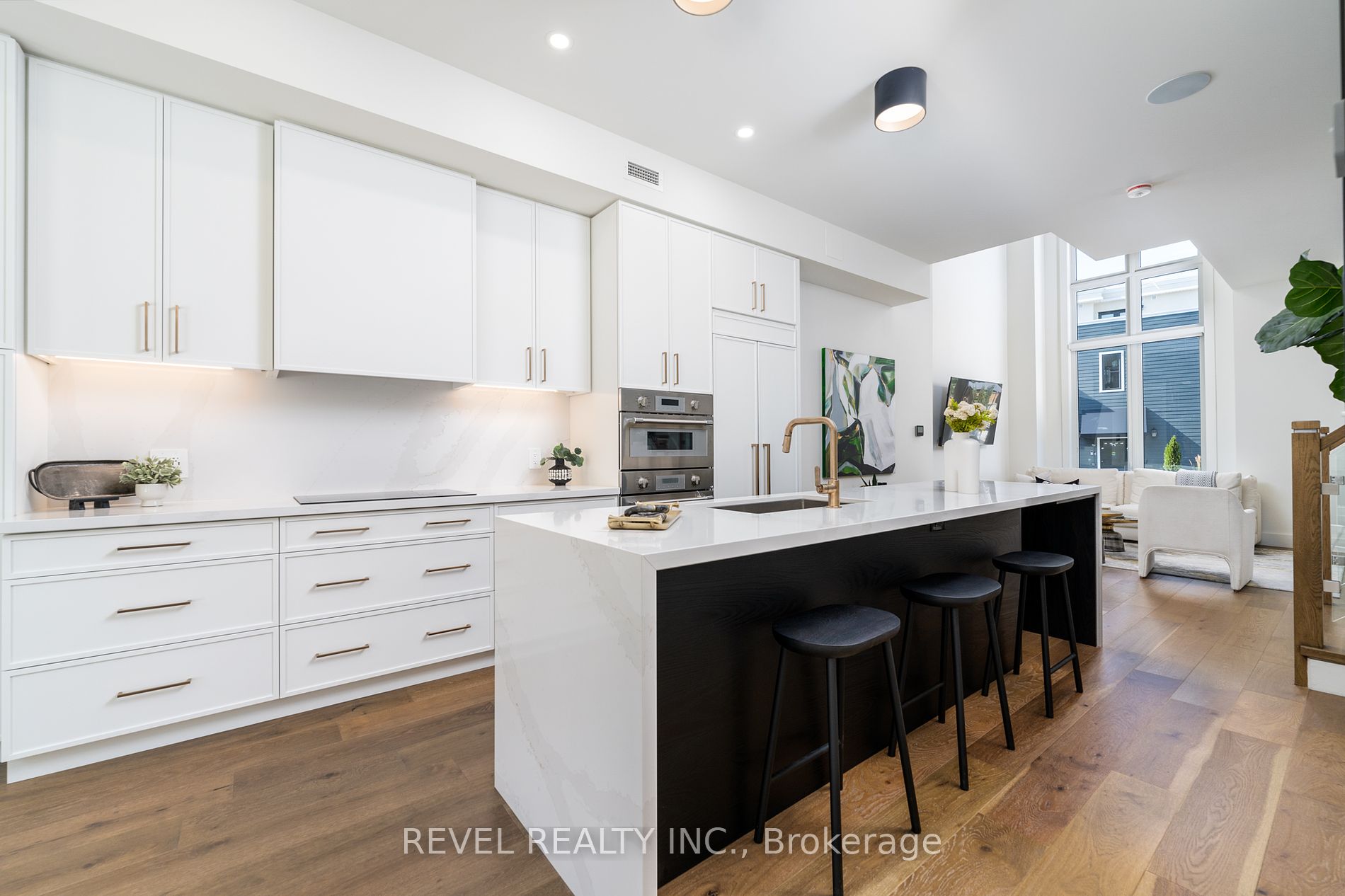 1397 York Road #10