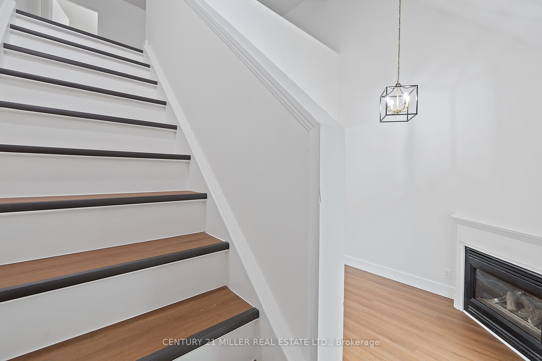 41 Valleyview Road, #19