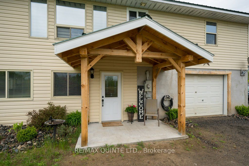 180 Skootamatta Lane