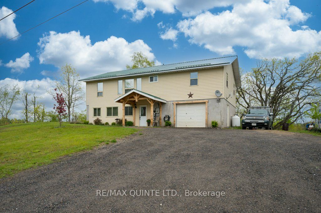 180 Skootamatta Lane
