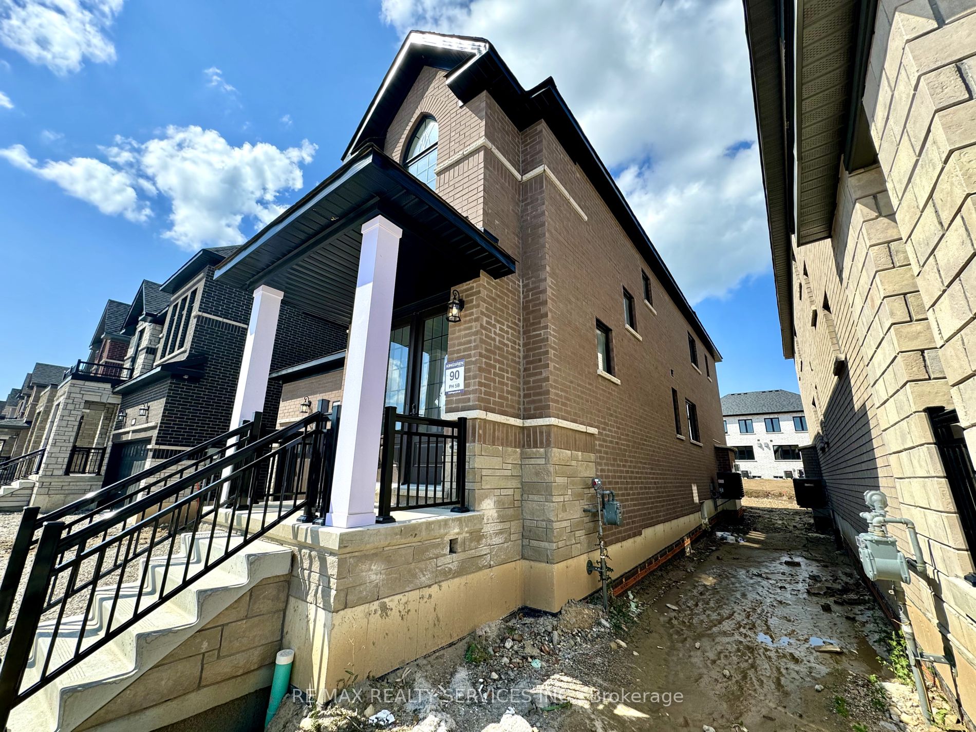 861 Knights Lane