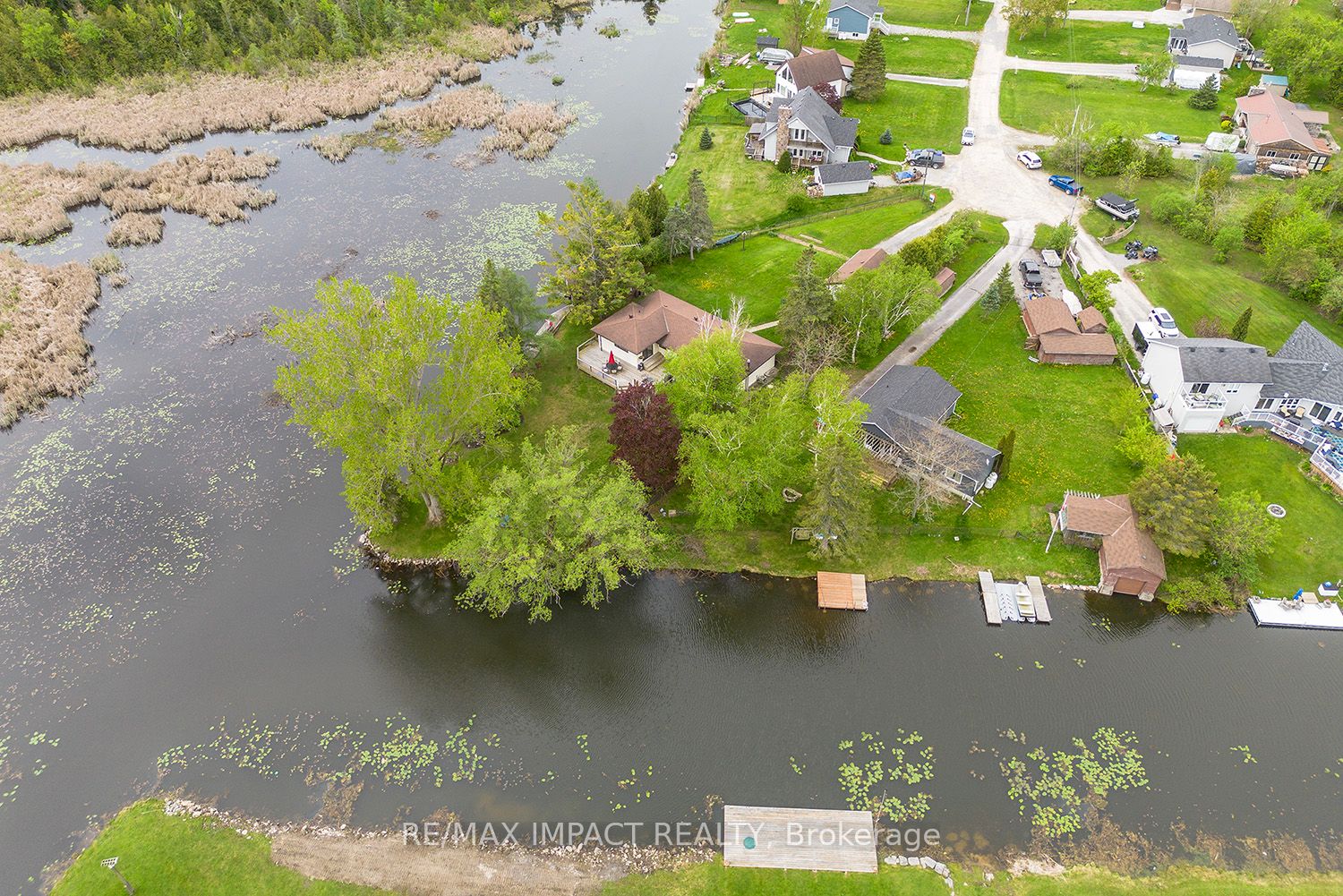 32 Totten Drive