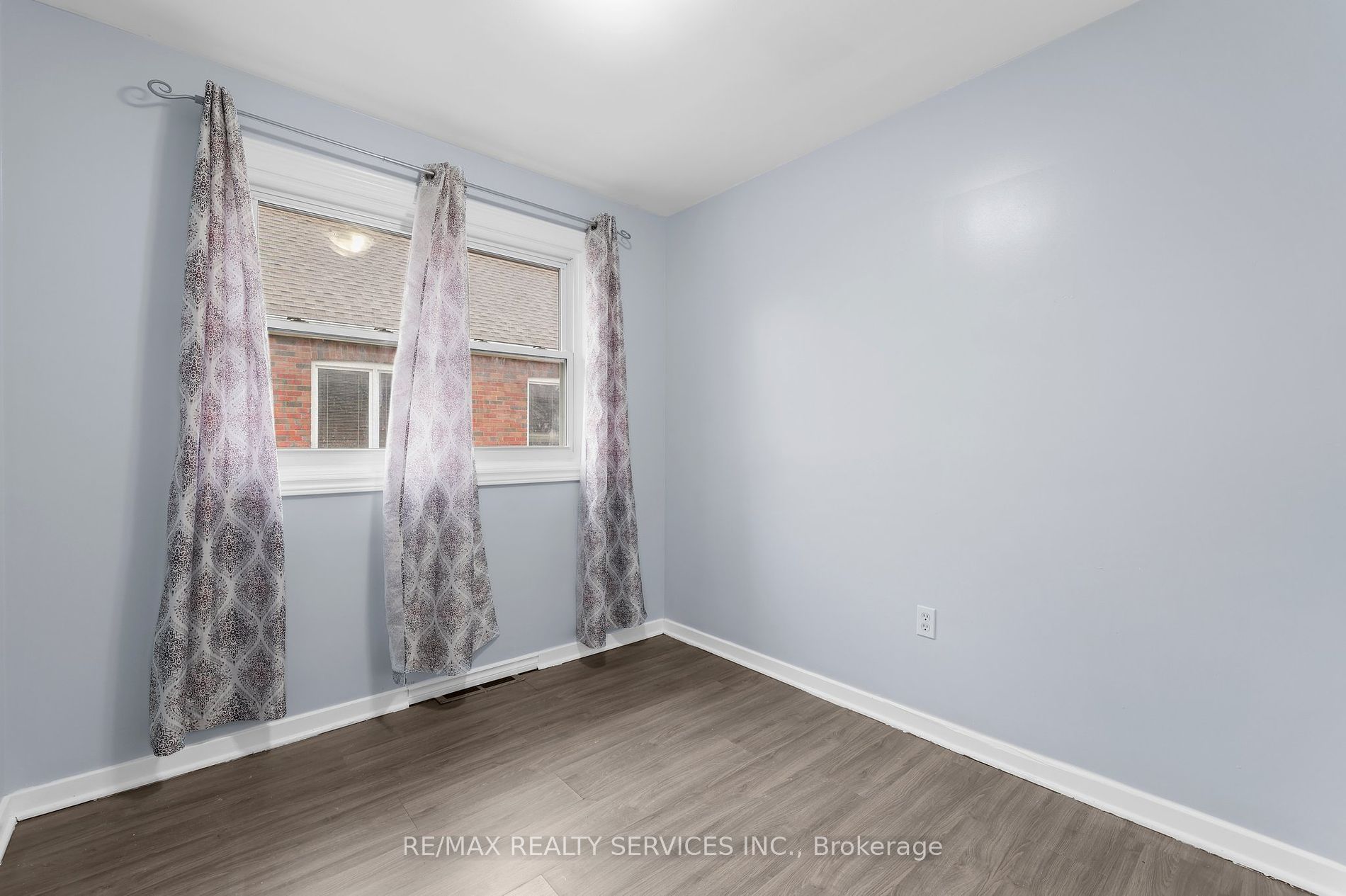 6607 Orchard Avenue