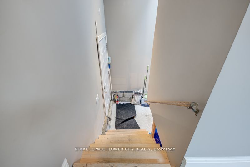45 Princess St E