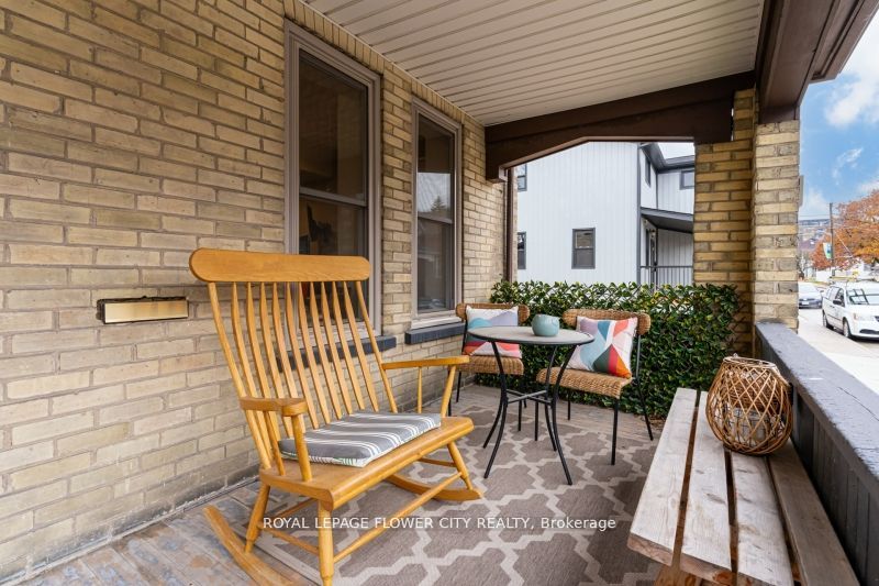45 Princess St E