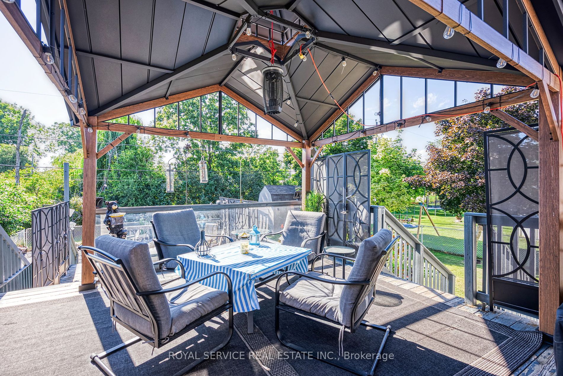 96 Fraser Dr