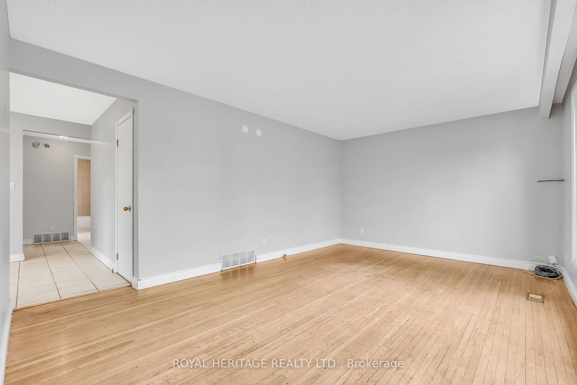 241 Sinclair St