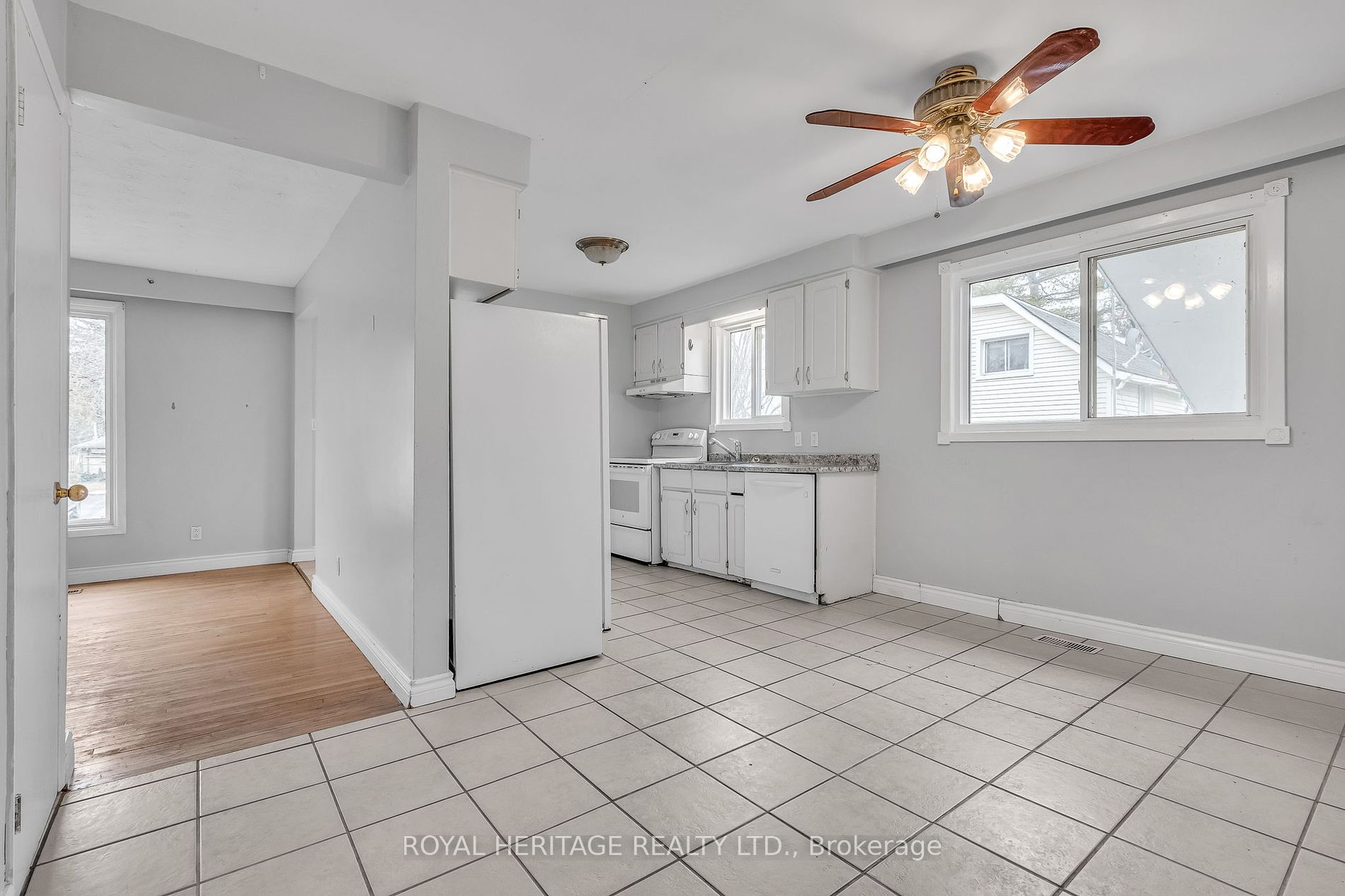 241 Sinclair St