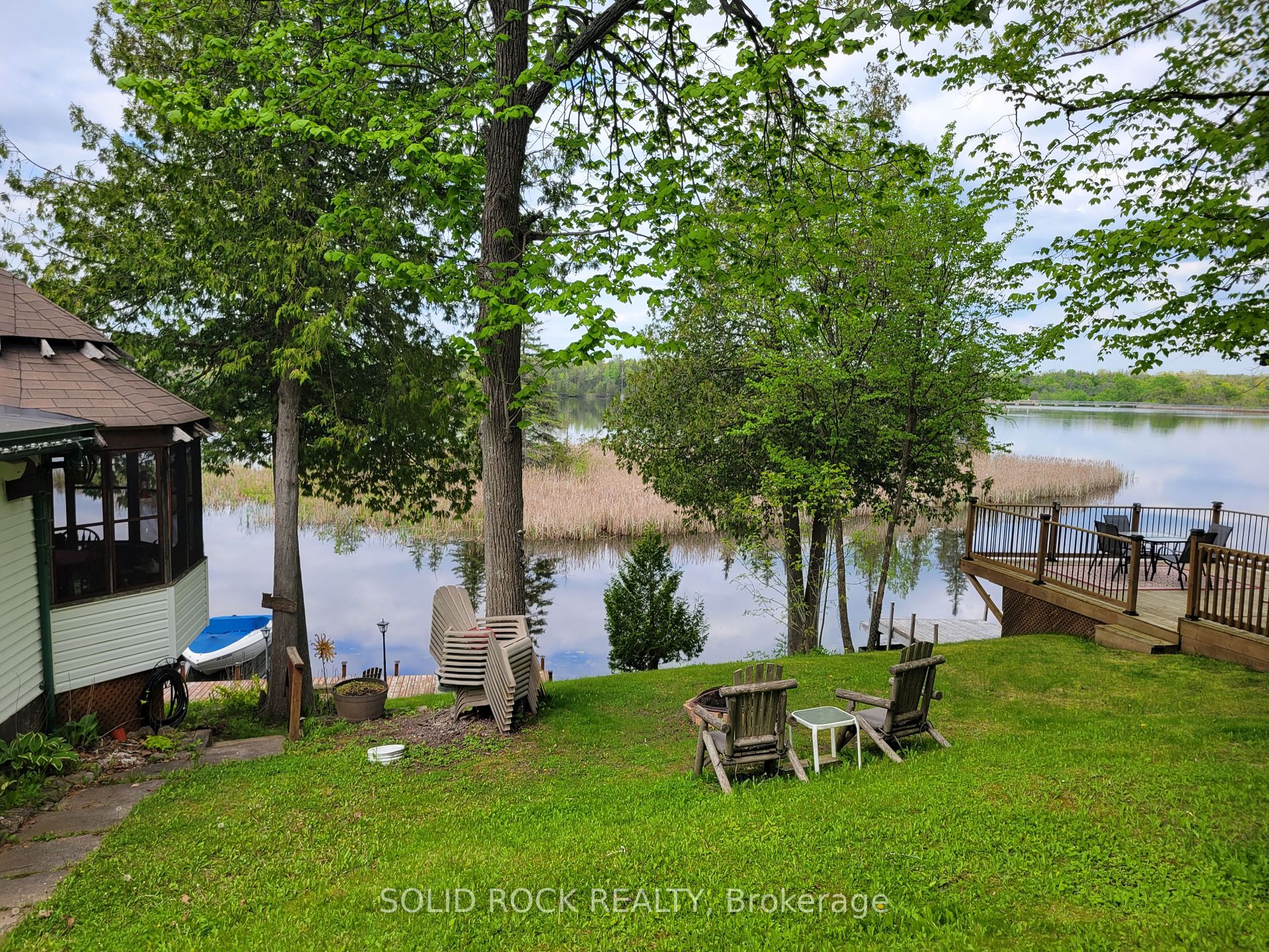 82 Canal Road