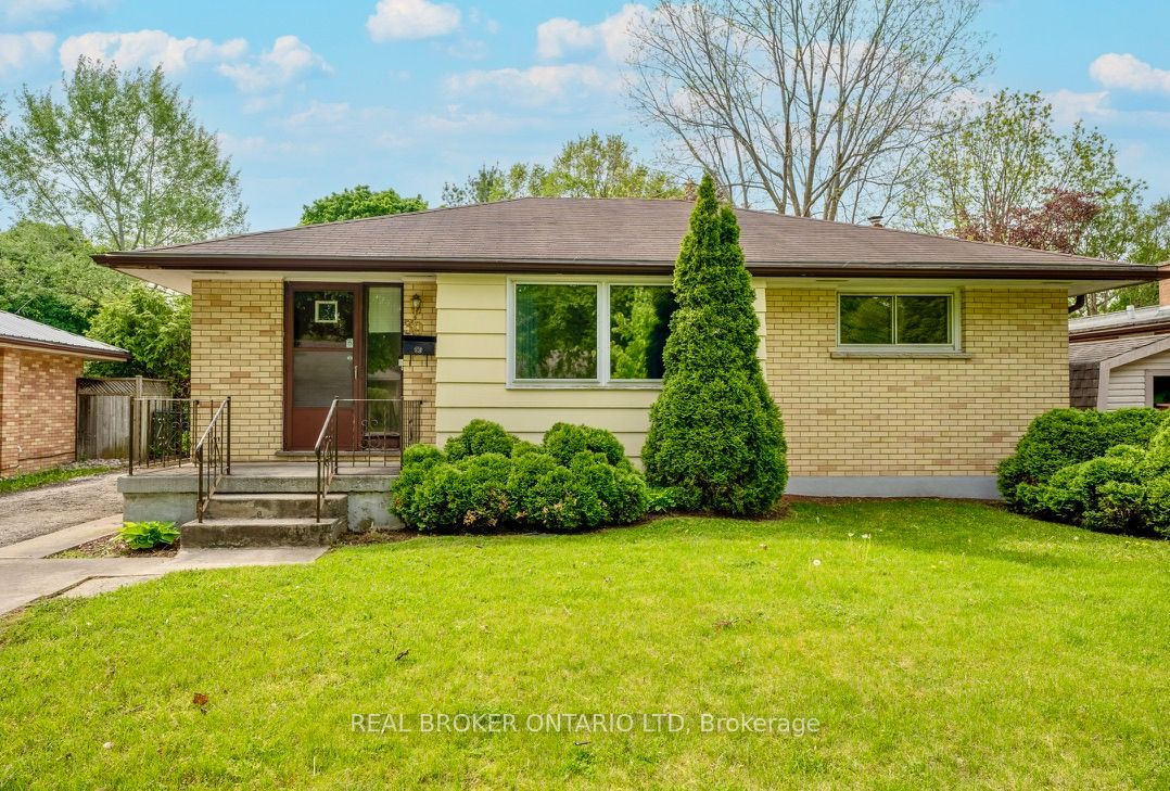 39 Trillium Crescent