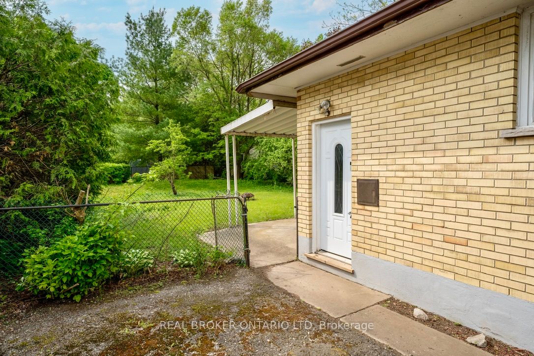 39 Trillium Crescent