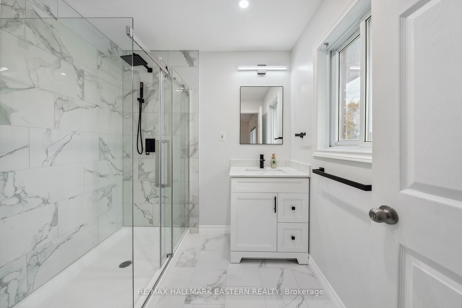 1234 Parkhill Road W