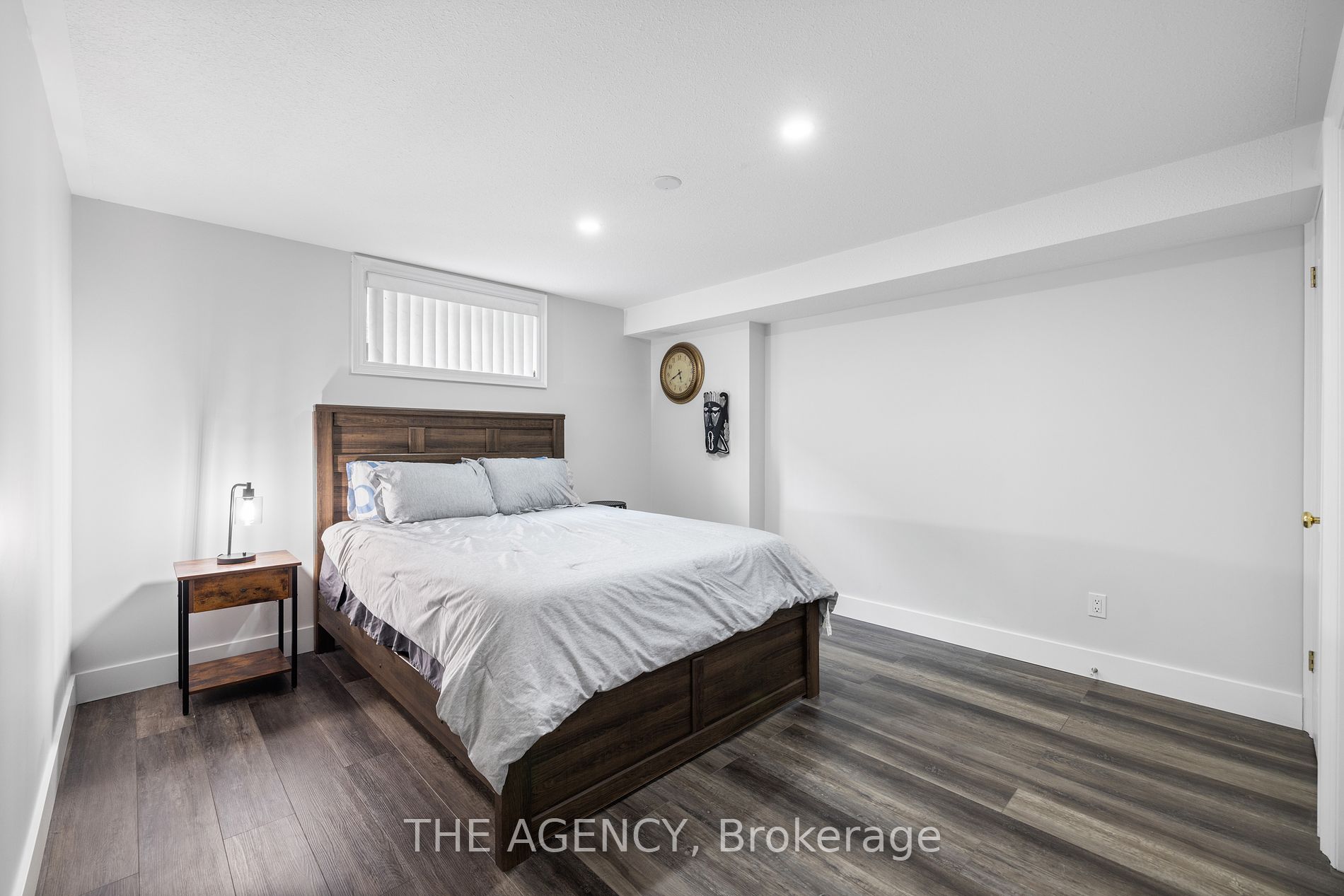 15 Pioneer Ridge Dr