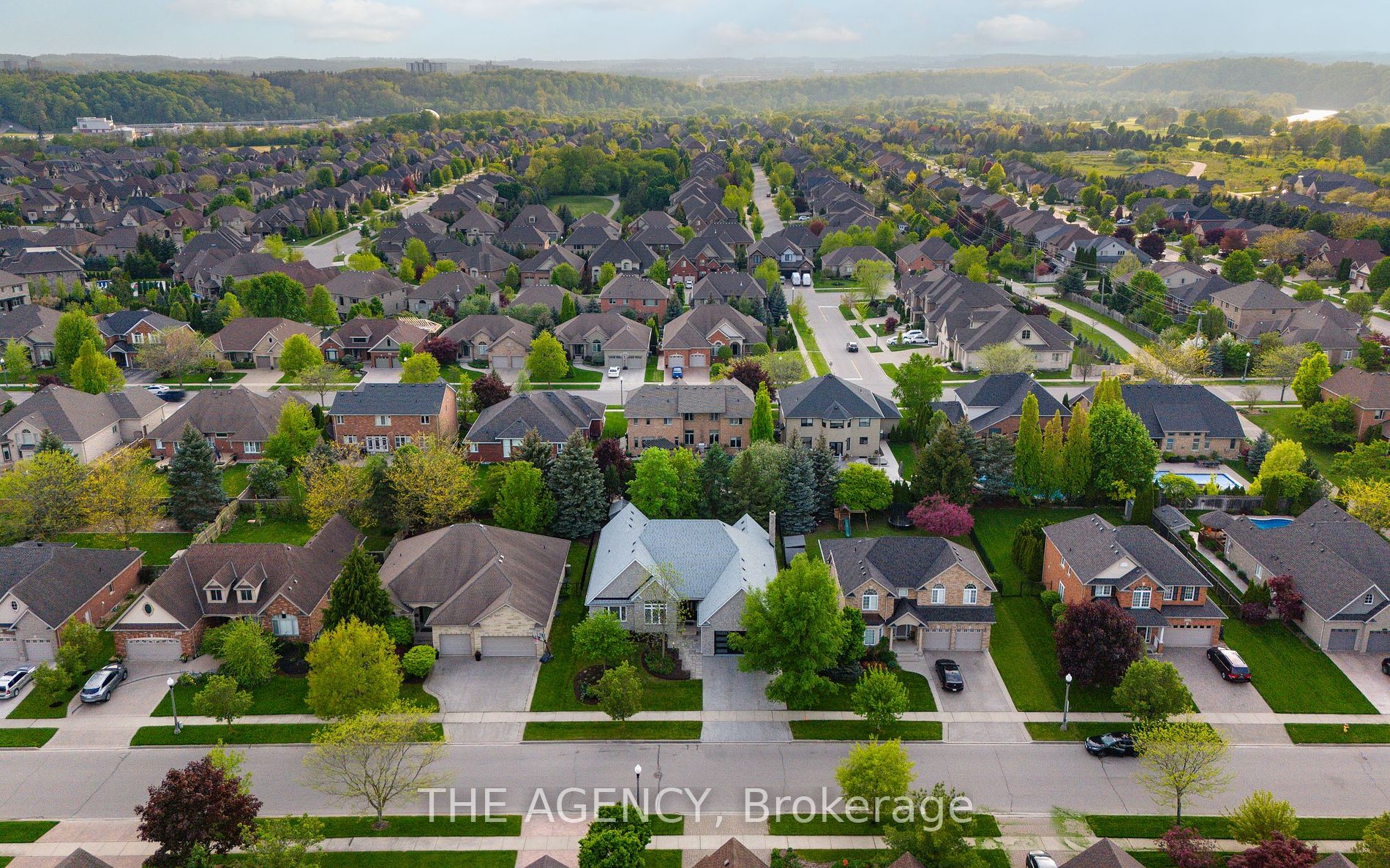 15 Pioneer Ridge Dr