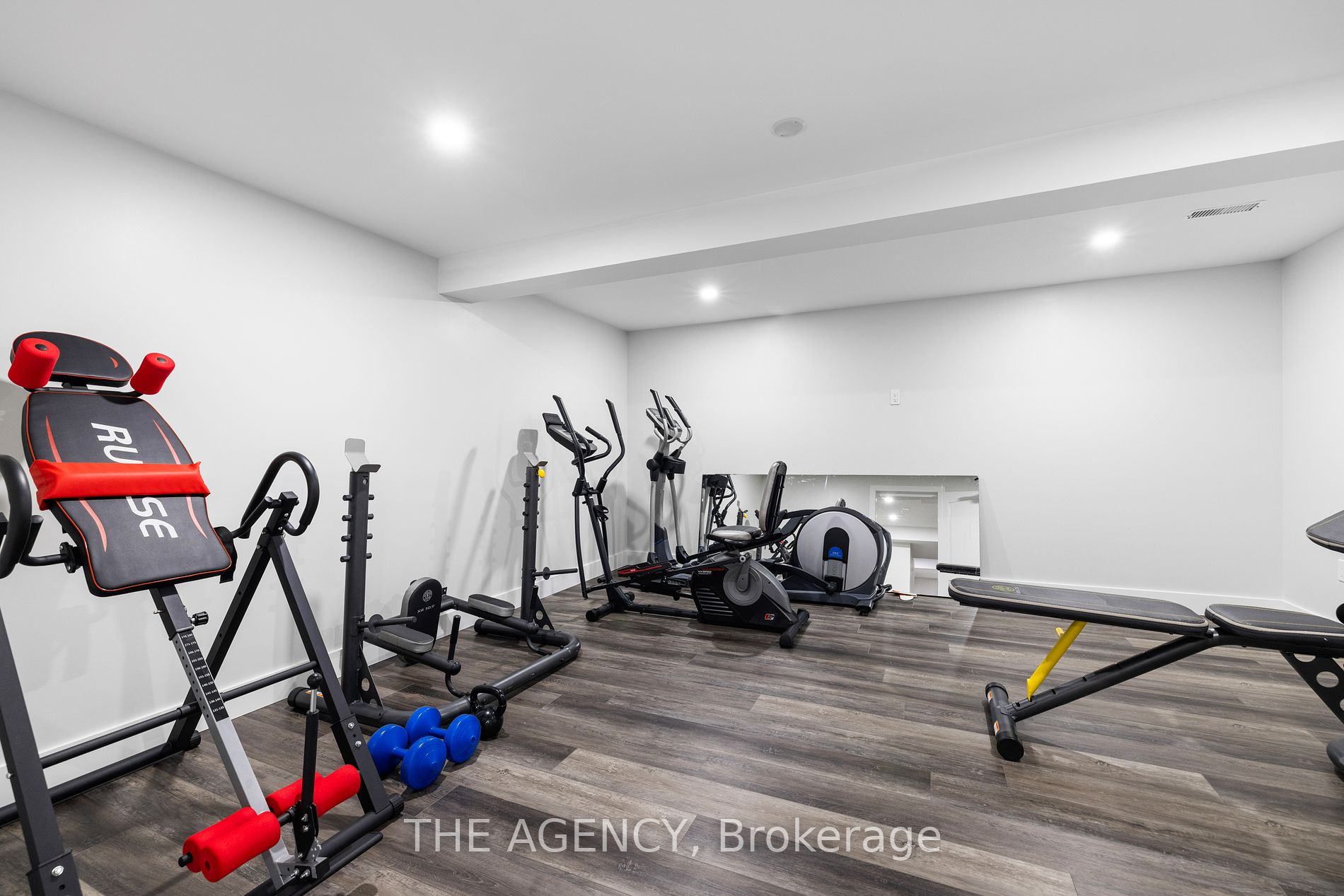 15 Pioneer Ridge Dr