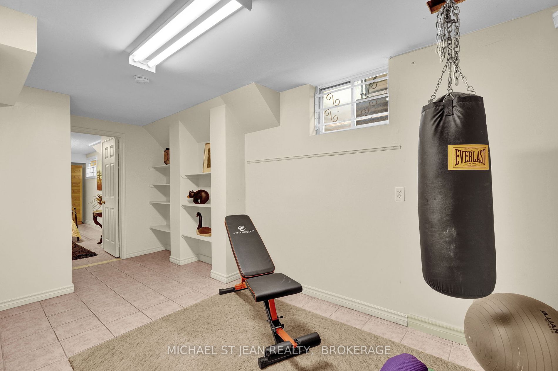 1019 Old Mohawk Rd