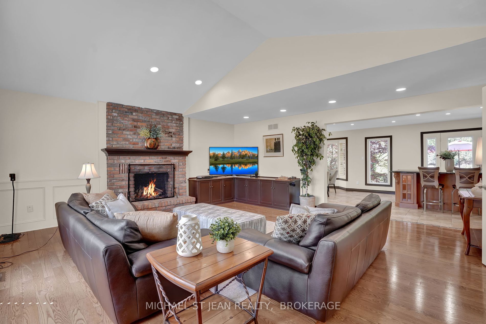 1019 Old Mohawk Rd