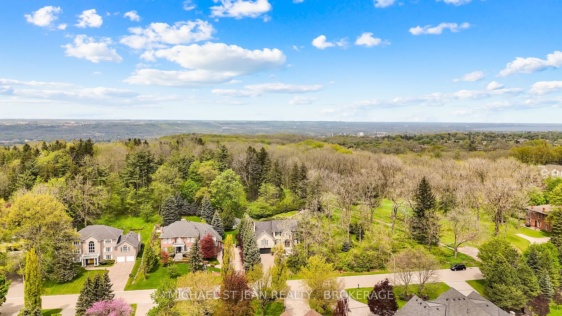 1019 Old Mohawk Rd