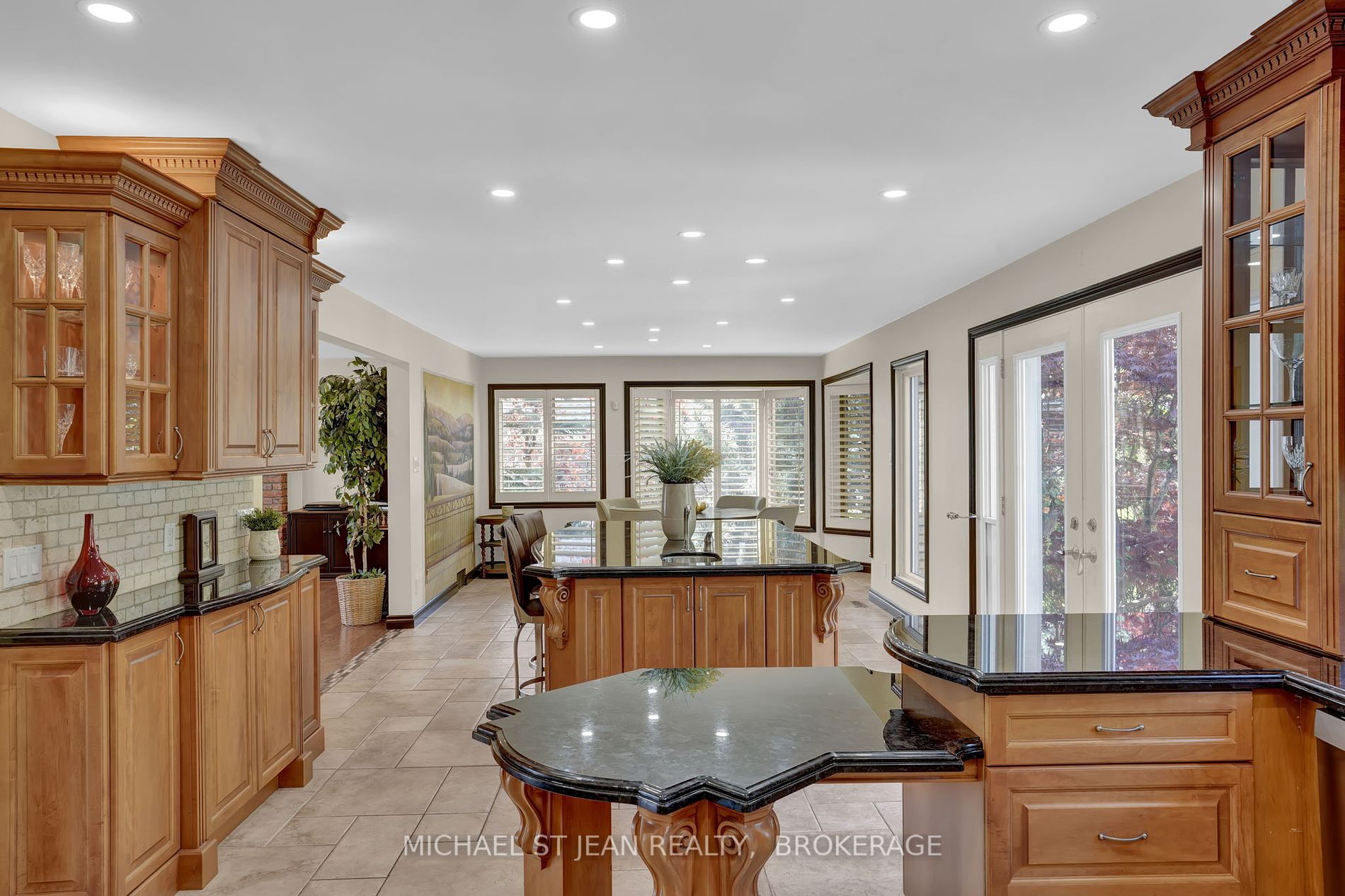 1019 Old Mohawk Rd
