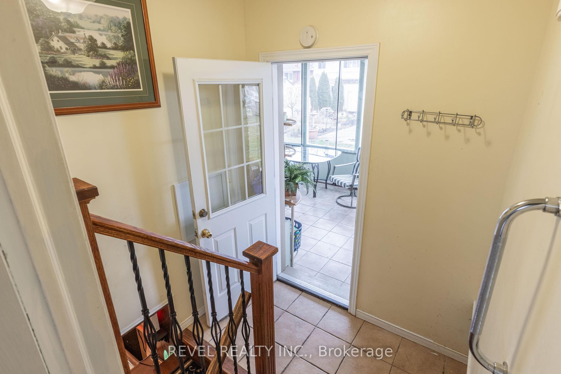 21 Westmount Crescent