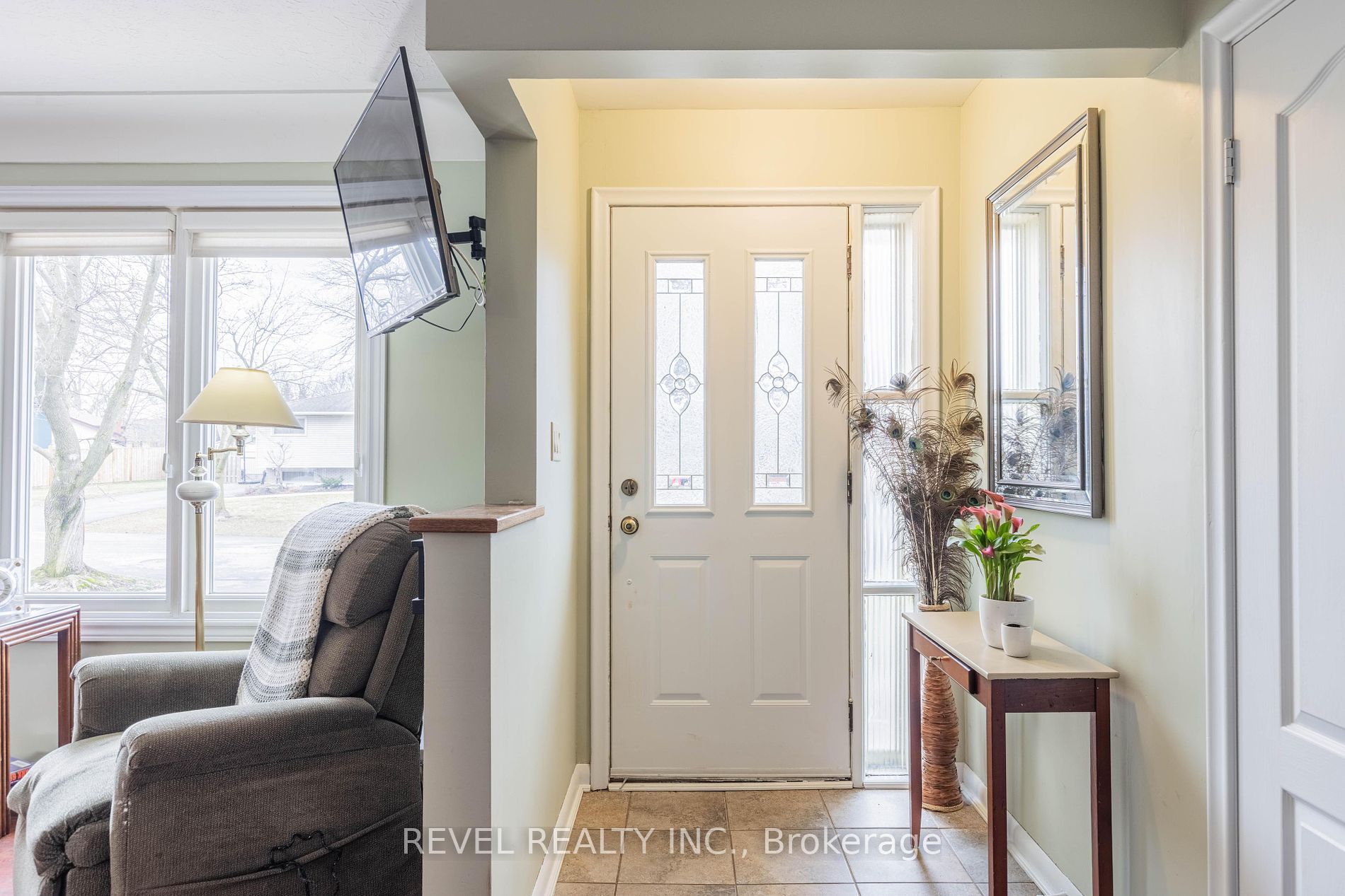 21 Westmount Crescent
