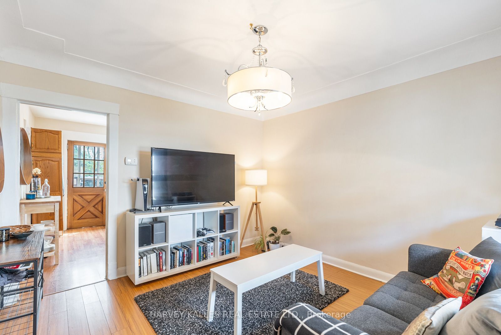 28 Agincourt Avenue