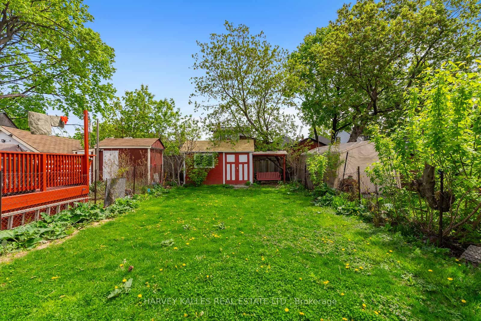 28 Agincourt Avenue