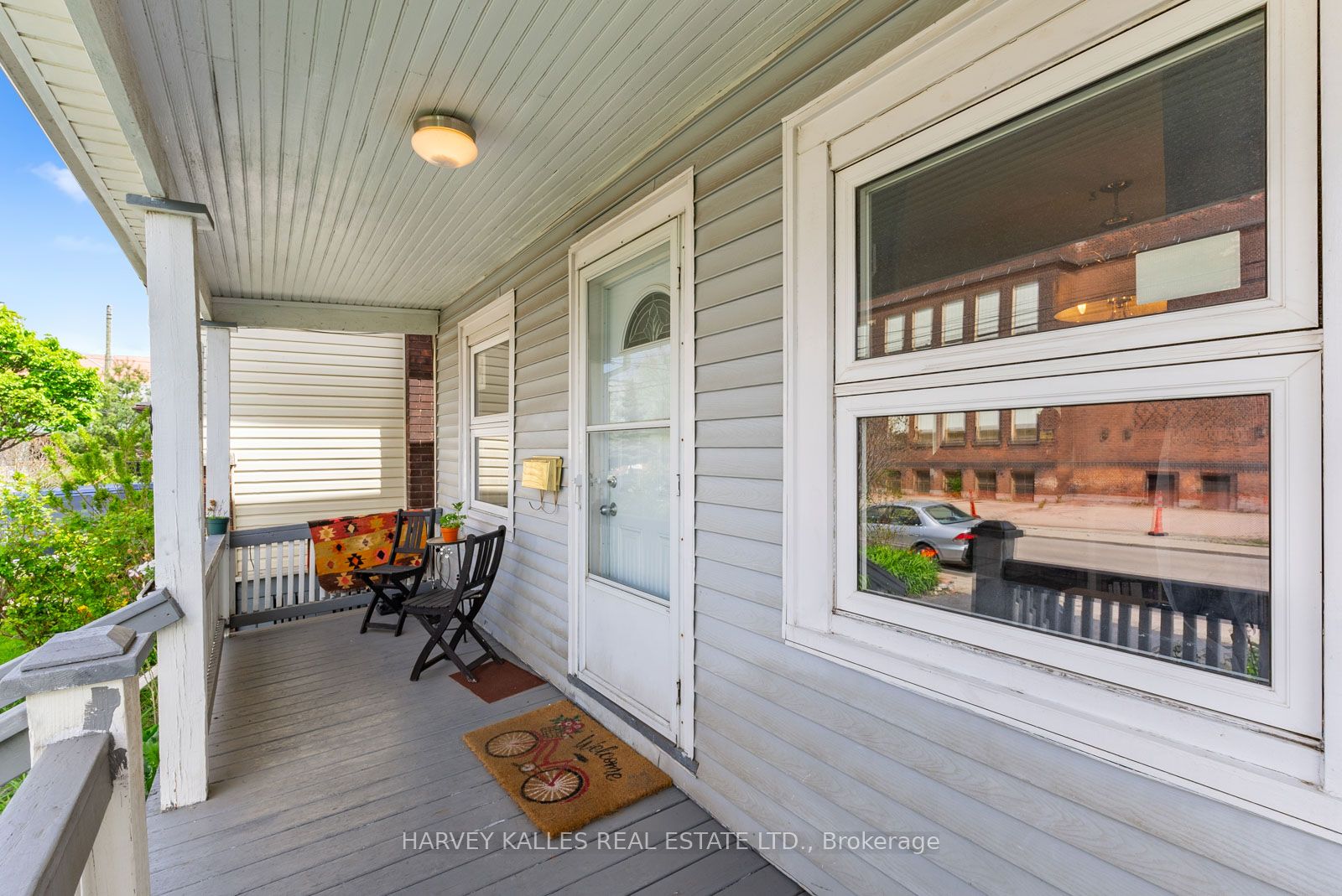 28 Agincourt Avenue
