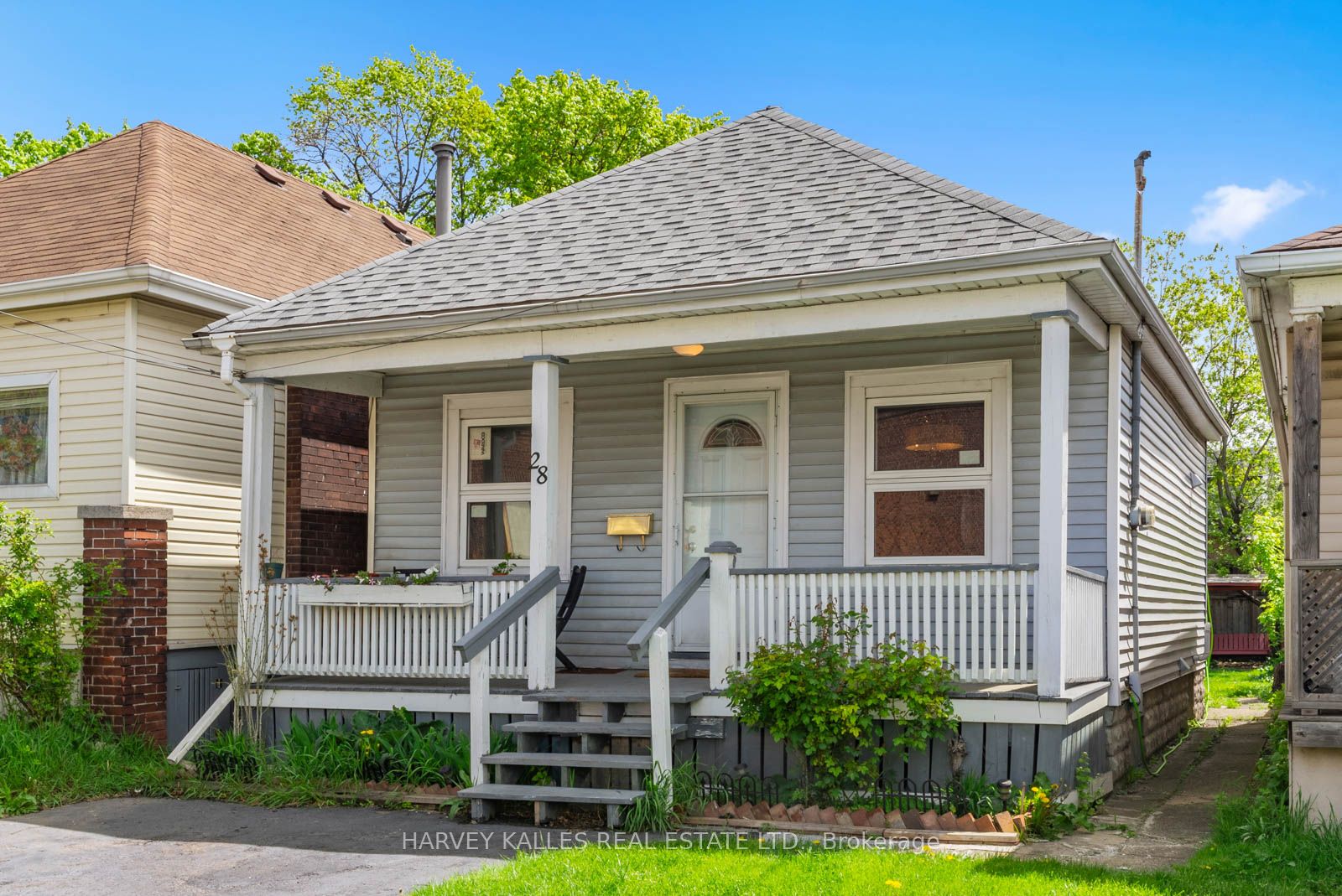 28 Agincourt Avenue