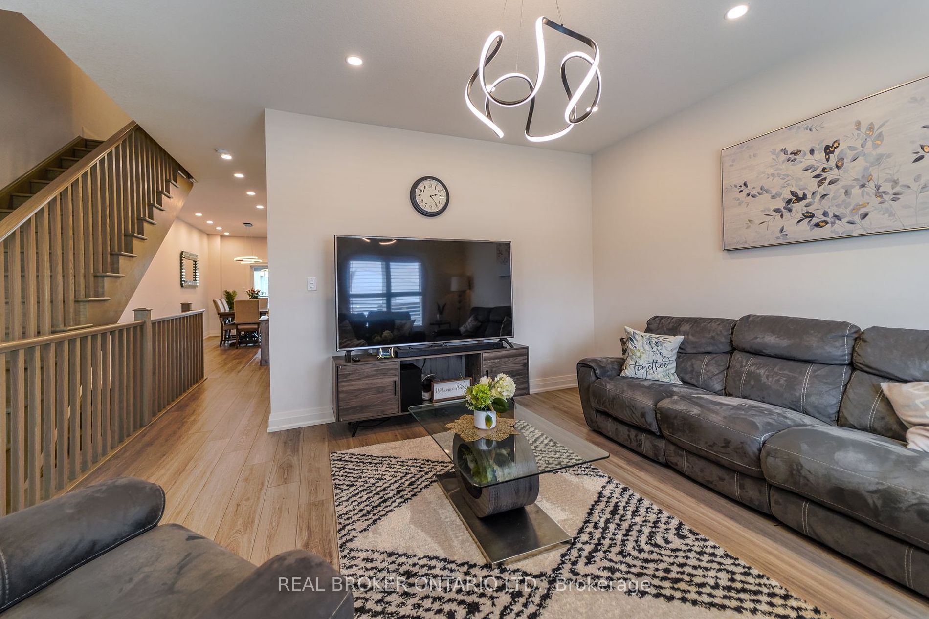 3293 Homestead Drive