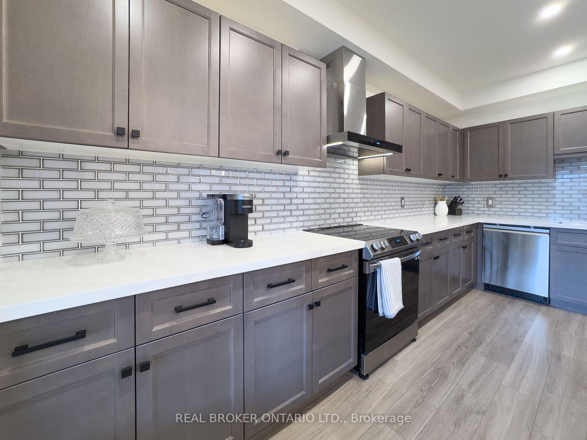 3293 Homestead Drive