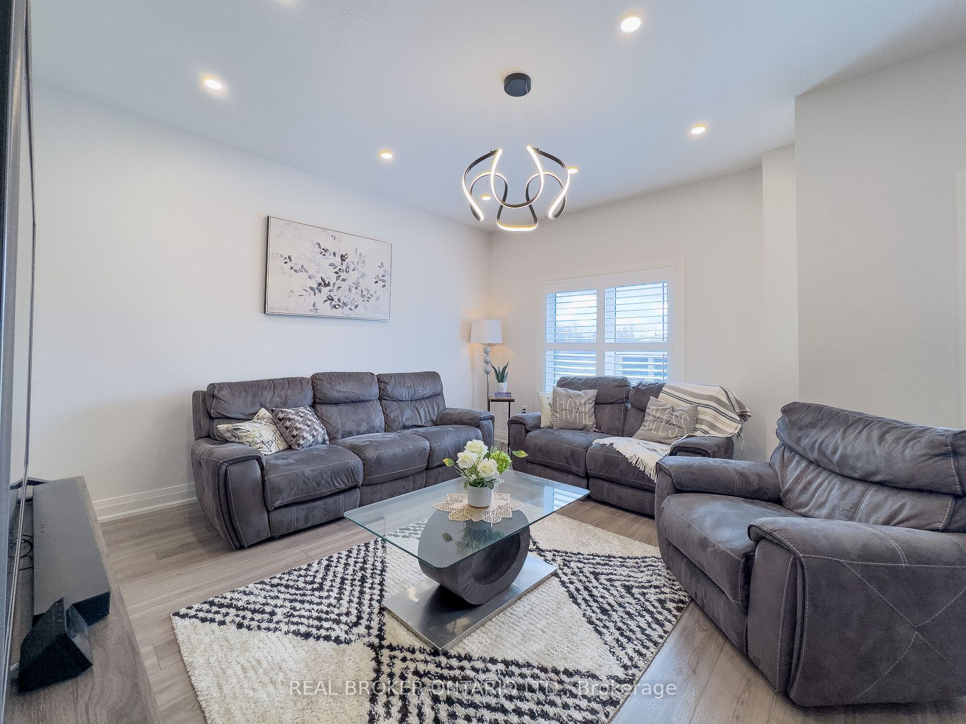 3293 Homestead Drive