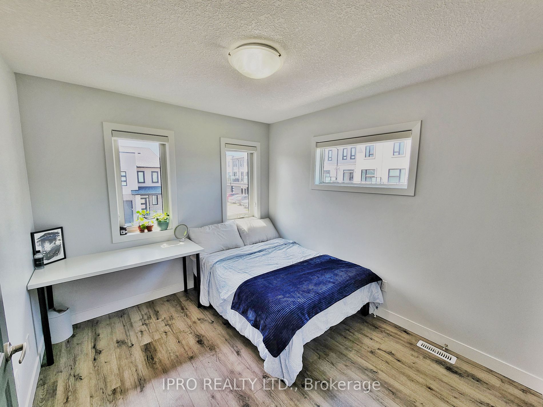 3380 Singleton Avenue #36