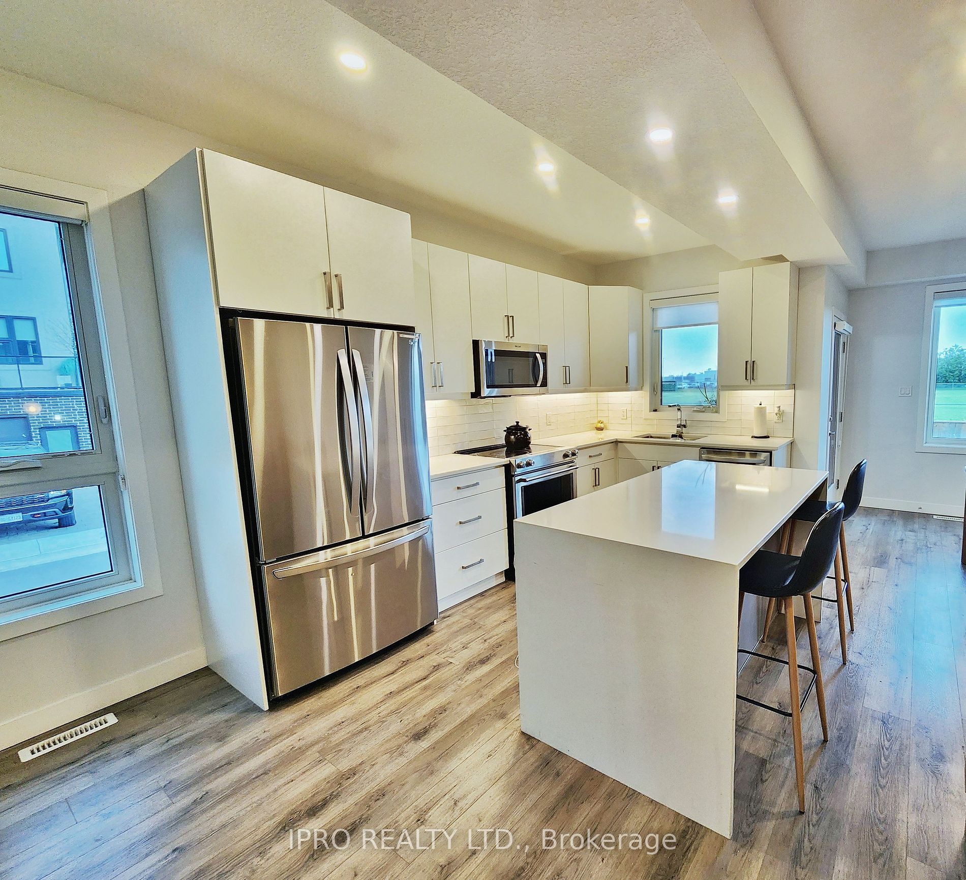 3380 Singleton Avenue #36