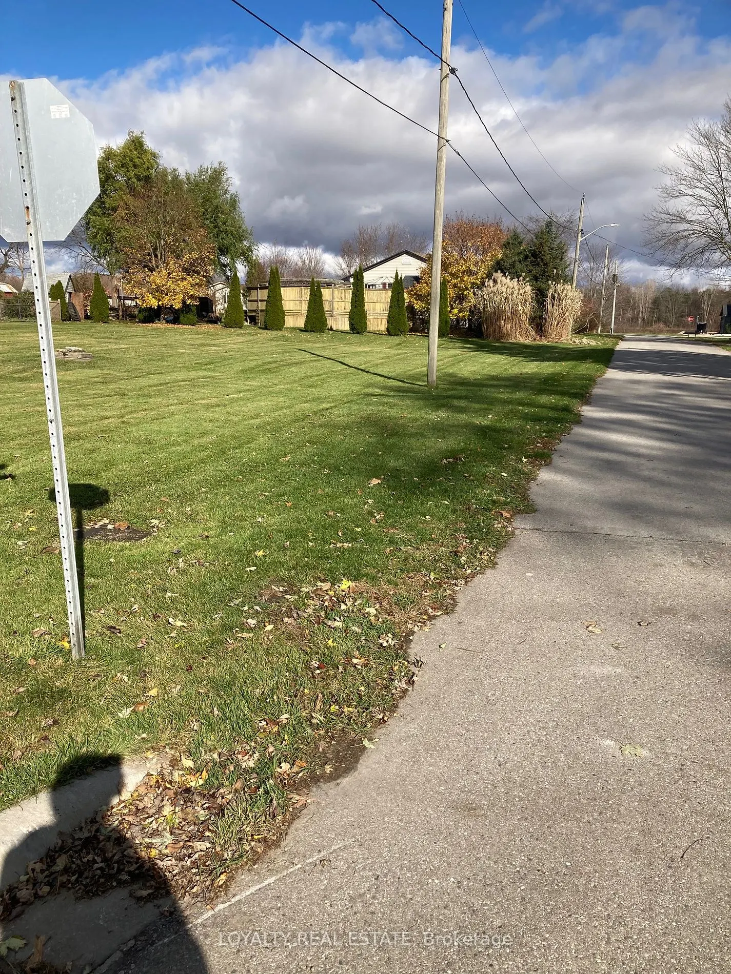 22952 Hagerty Rd