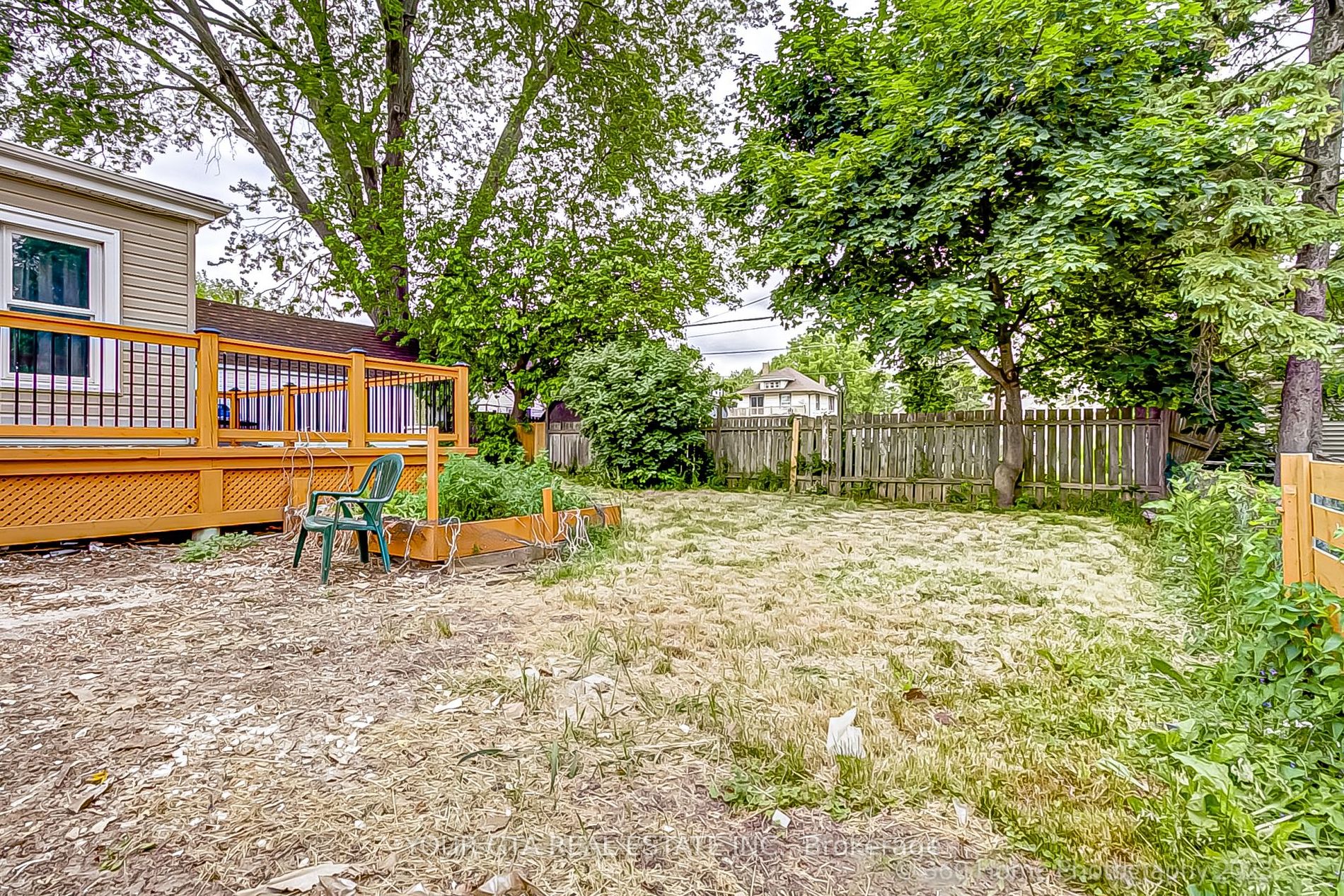 4699 Ryerson Crescent