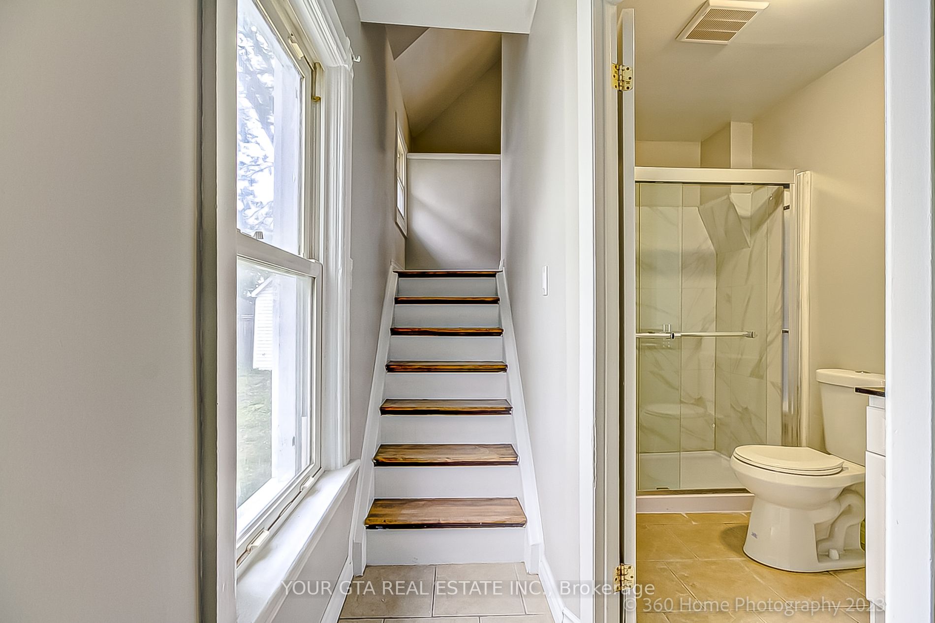 4699 Ryerson Crescent