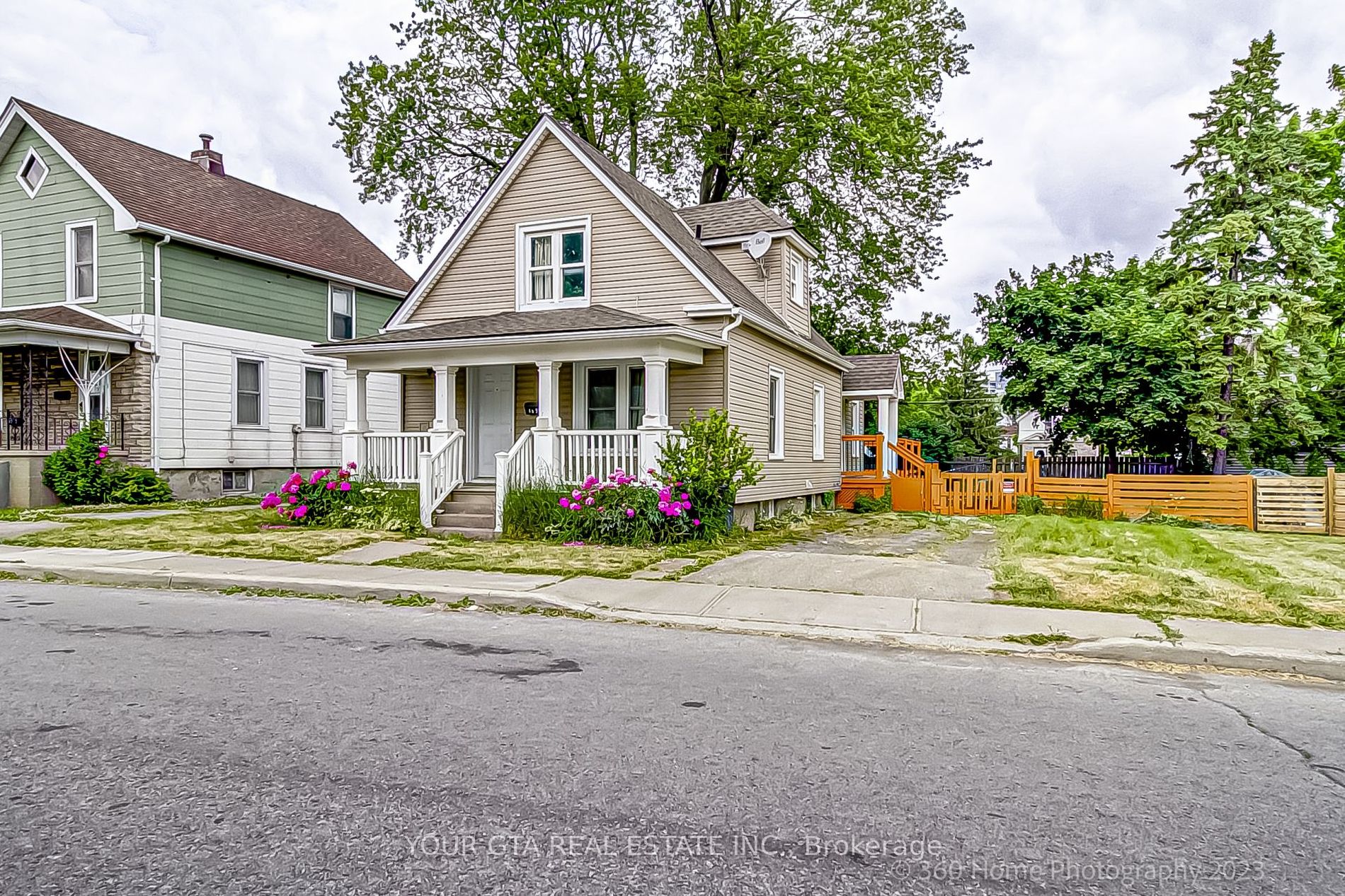 4699 Ryerson Crescent