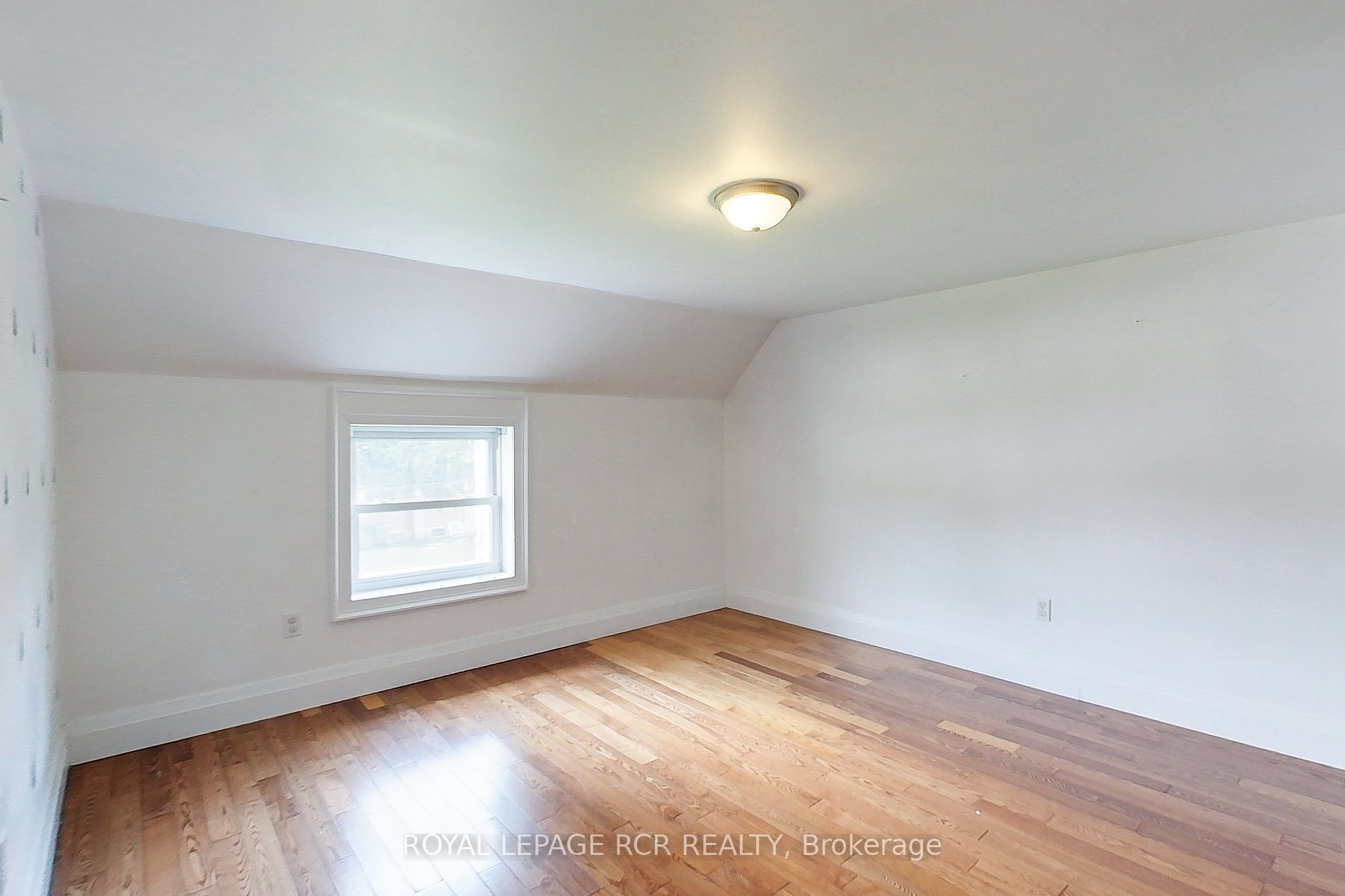 44 2ND Avenue