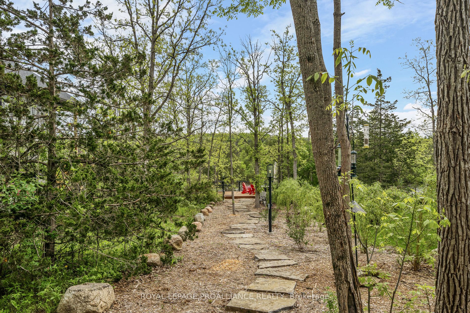3 Riverside Trail