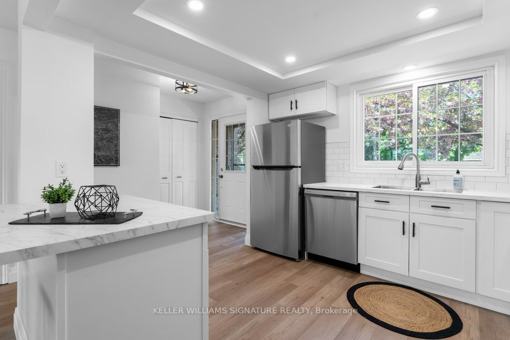 409 Vine St, #3